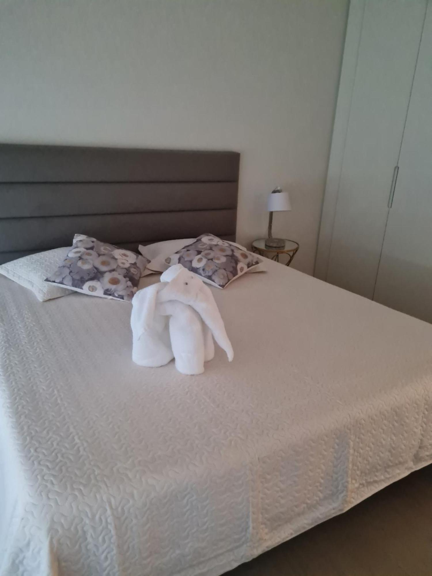 Luxury Apartment Lisbona Esterno foto